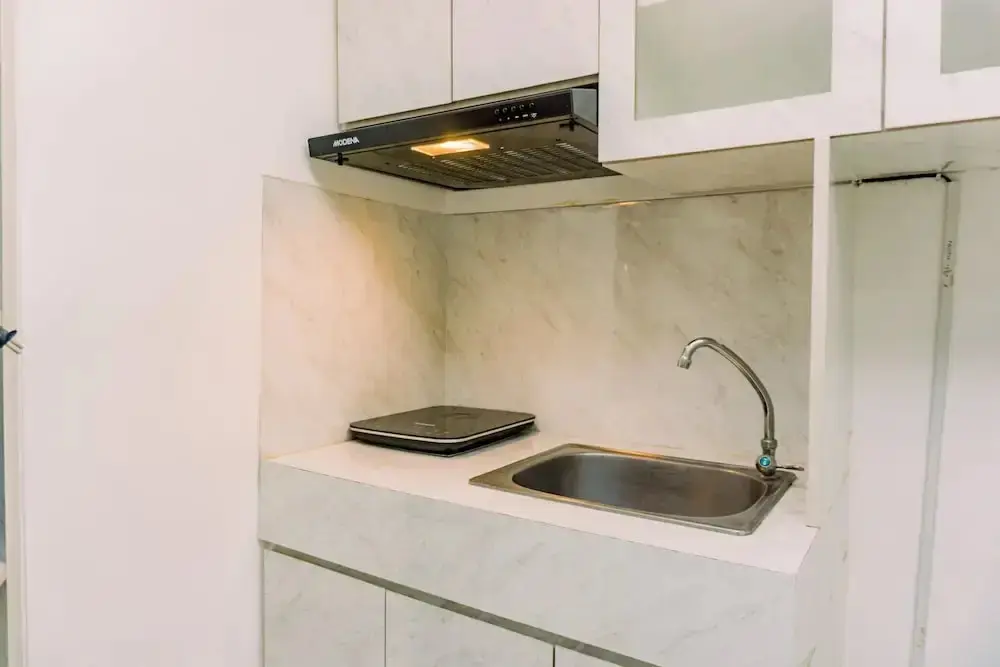 Legok: Well Designed And Serene 2Br Apartment At M-Town Residence