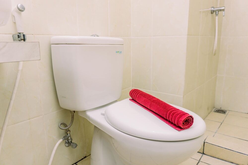 Legok: Well Designed And Serene 2Br Apartment At M-Town Residence
