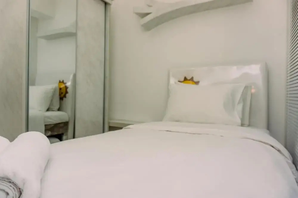 Legok: Well Designed And Serene 2Br Apartment At M-Town Residence