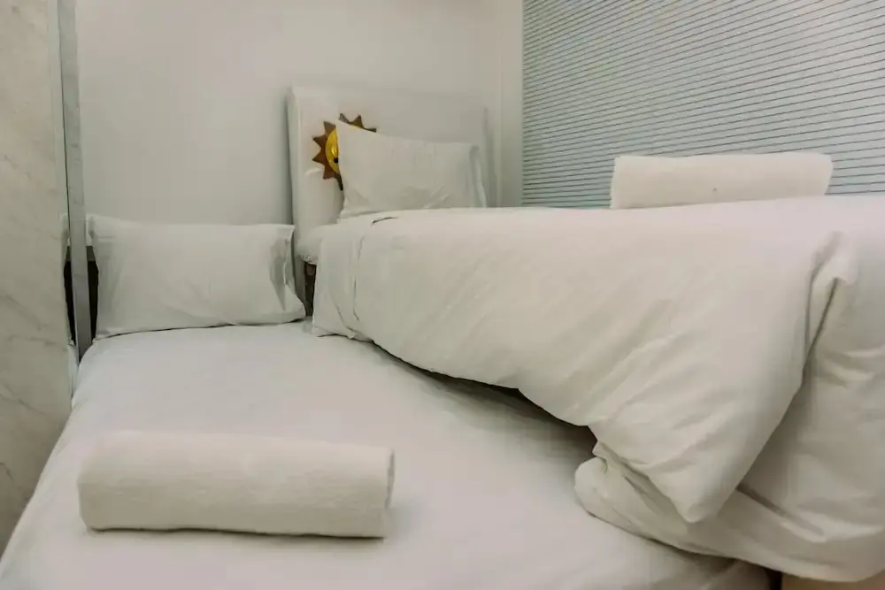 Legok: Well Designed And Serene 2Br Apartment At M-Town Residence