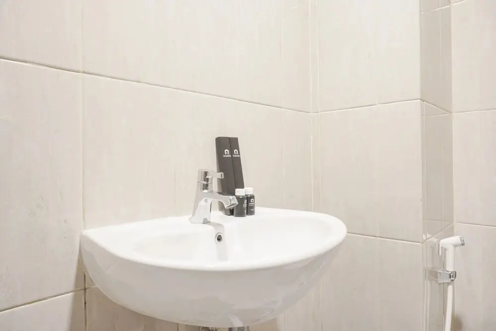 Джакарта: Comfortable And Simply Studio At Citra Living Apartment