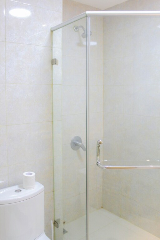 Джакарта: Cozy 1Br Apartment At The Mansion Kemayoran