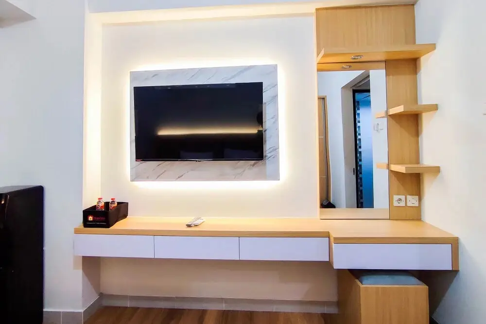 Семаранг: Comfort And Simply 1Br At The Alton Apartment