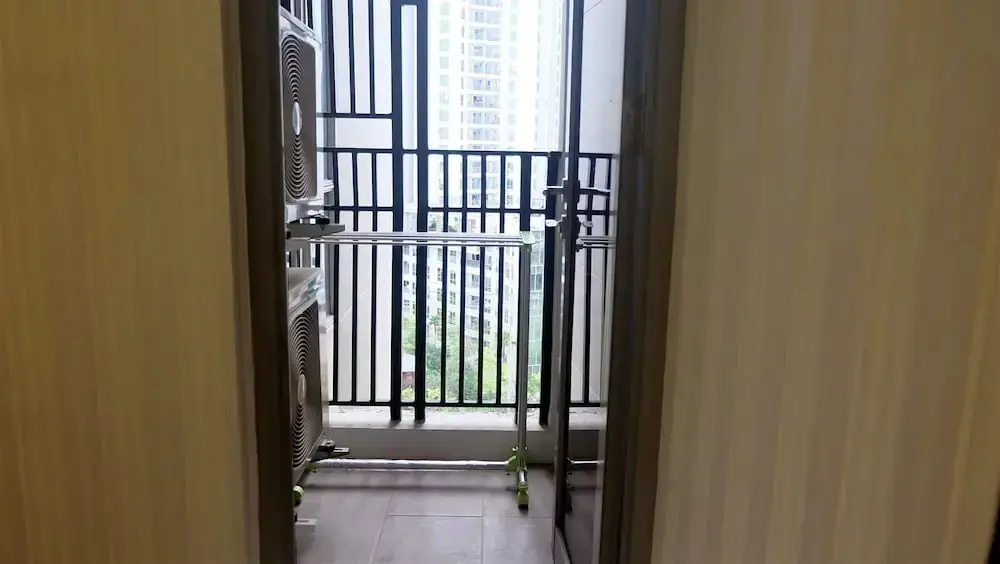 Джакарта: 1 Bedroom Comfort Apartment The Mansion Kemayoran