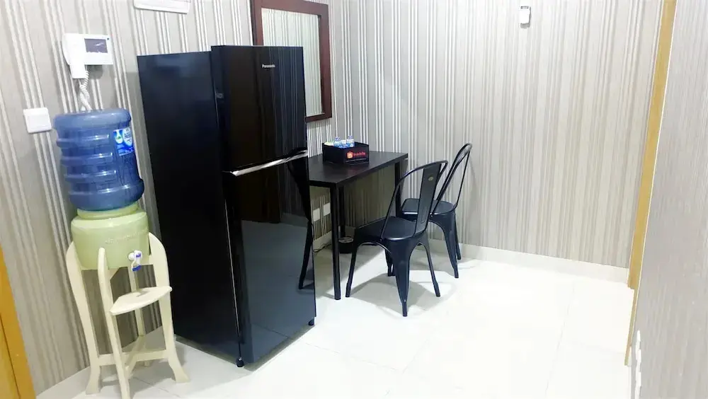Джакарта: 1 Bedroom Comfort Apartment The Mansion Kemayoran