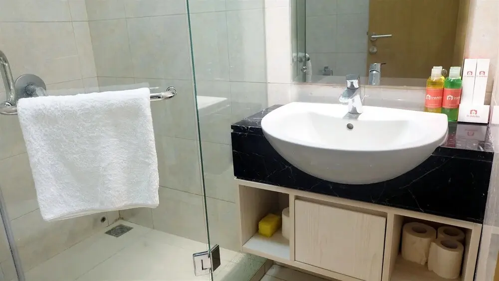 Джакарта: 1 Bedroom Comfort Apartment The Mansion Kemayoran