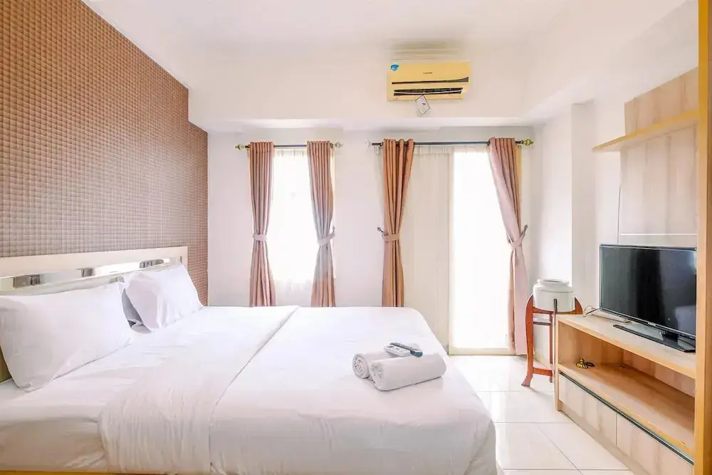Депок: Simply Look Studio Room At Margonda Residence 2 Apartment