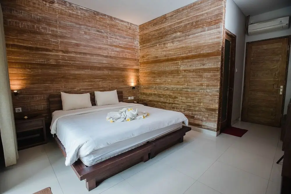 Пенида: Acala hostel