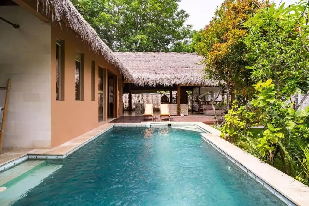 Гили Аир: Estate-like Luxury Pool Villa in Gili Air