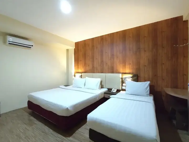 Семаранг: Hotel Pantes Candi Simpang lima