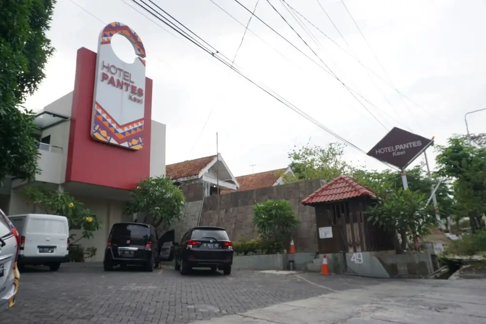 Hotel Pantes Candi Simpang lima — фото 1