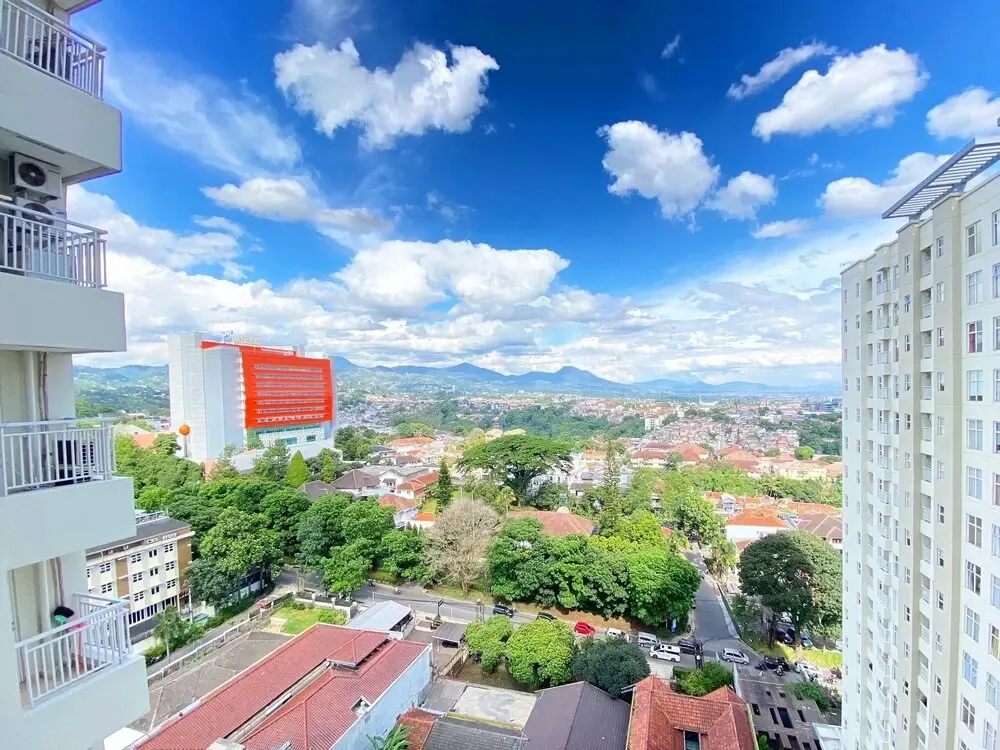 Бандунг: Modest 2Br Apartment At Parahyangan Residence