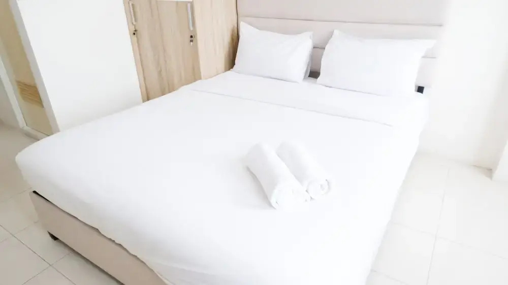 Сурабая: Cozy Stay Studio At Puncak Permai Apartment