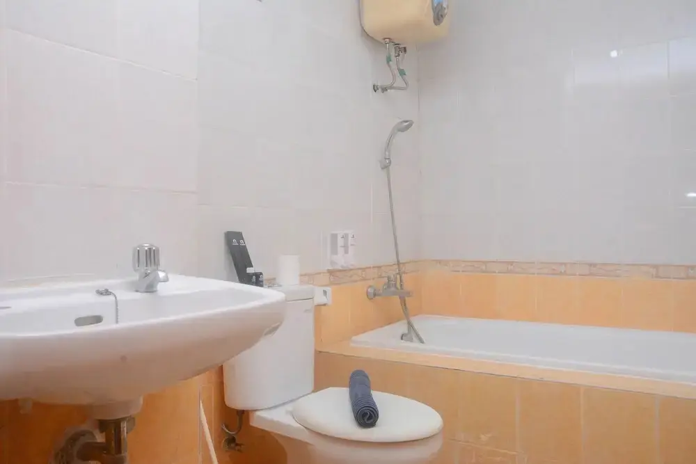 Джакарта: Comfort And Elegant 2Br At Grand Palace Kemayoran Apartment