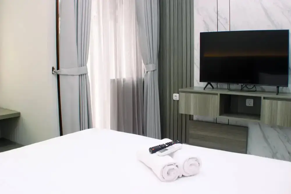 Бекаси: Comfy Studio Apartment At Gateway Park Lrt City