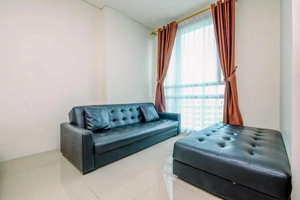 Джакарта: Fancy And Nice Studio Apartment At Woodland Park Residence