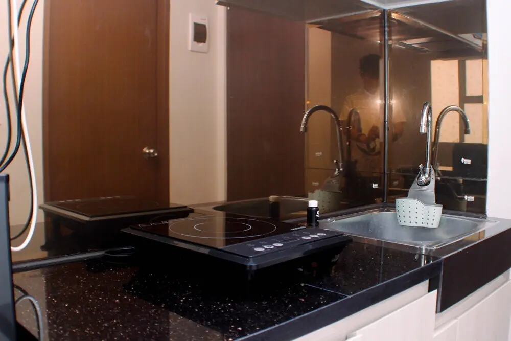 Бекаси: Well Furnished And Comfy Studio At Transpark Juanda Apartment
