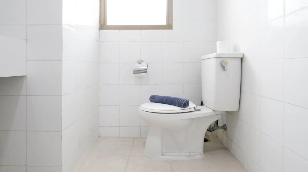 Сурабая: Extra Spacious And Homey 2Br At Kondominium Puncak Marina Apartment