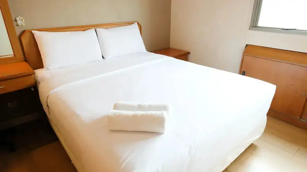 Сурабая: Extra Spacious And Homey 2Br At Kondominium Puncak Marina Apartment