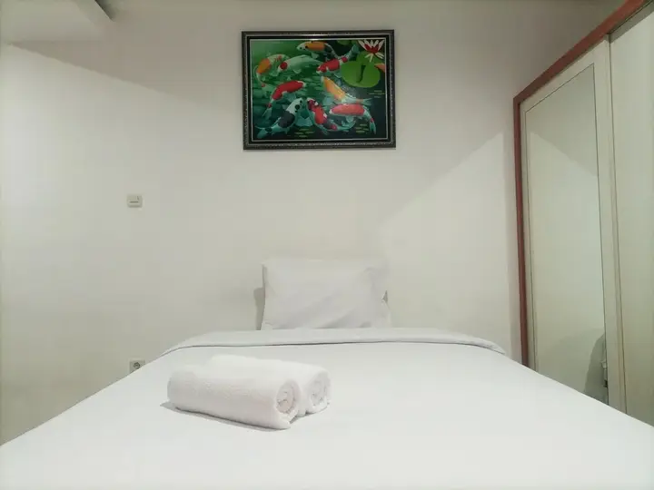 Депок: Homey And Comfort Stay Studio At Green Park Yogyakarta Apartment