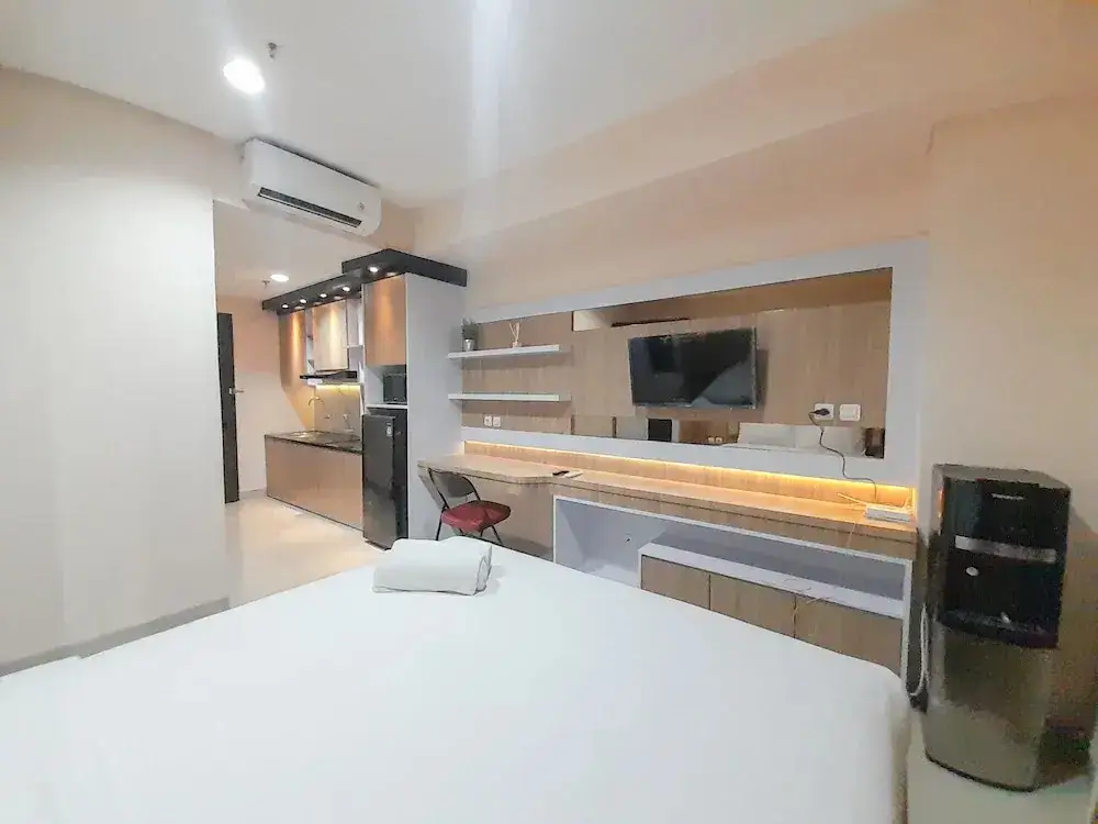 Ngaglik: Elegant And Comfortable Studio Patraland Amarta Apartment