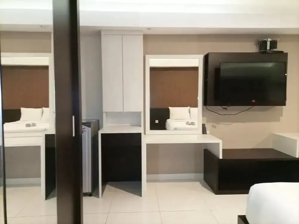 Ngaglik: Luxurious Studio At Mataram City Apartment