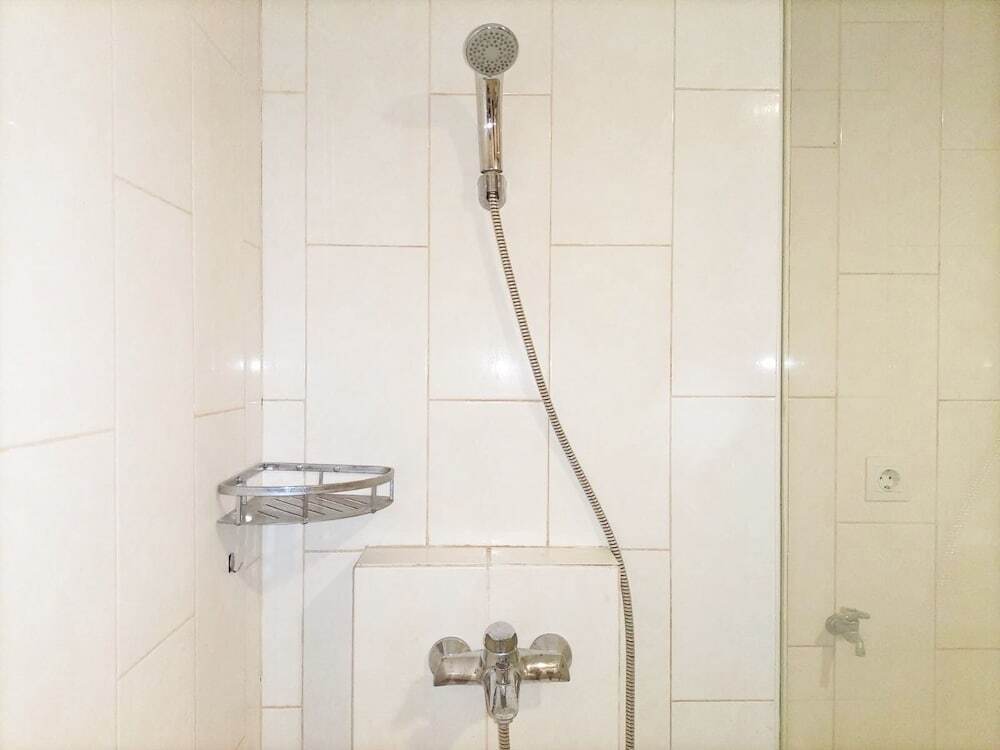 Ngaglik: Luxurious Studio At Mataram City Apartment