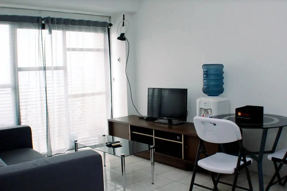 Джакарта: Homey And Simply Look 1Br At Puri Garden Apartment