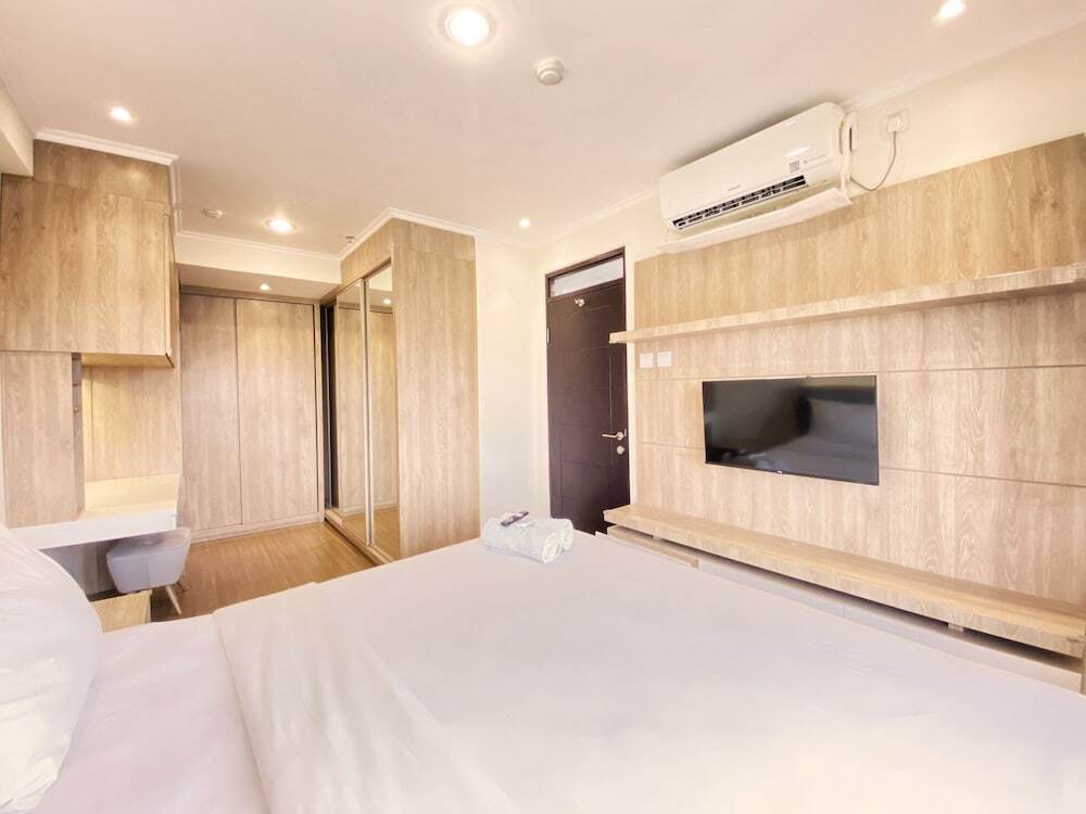 Comfort Designed 1BR Apartment at Gateway Pasteur — фото 1