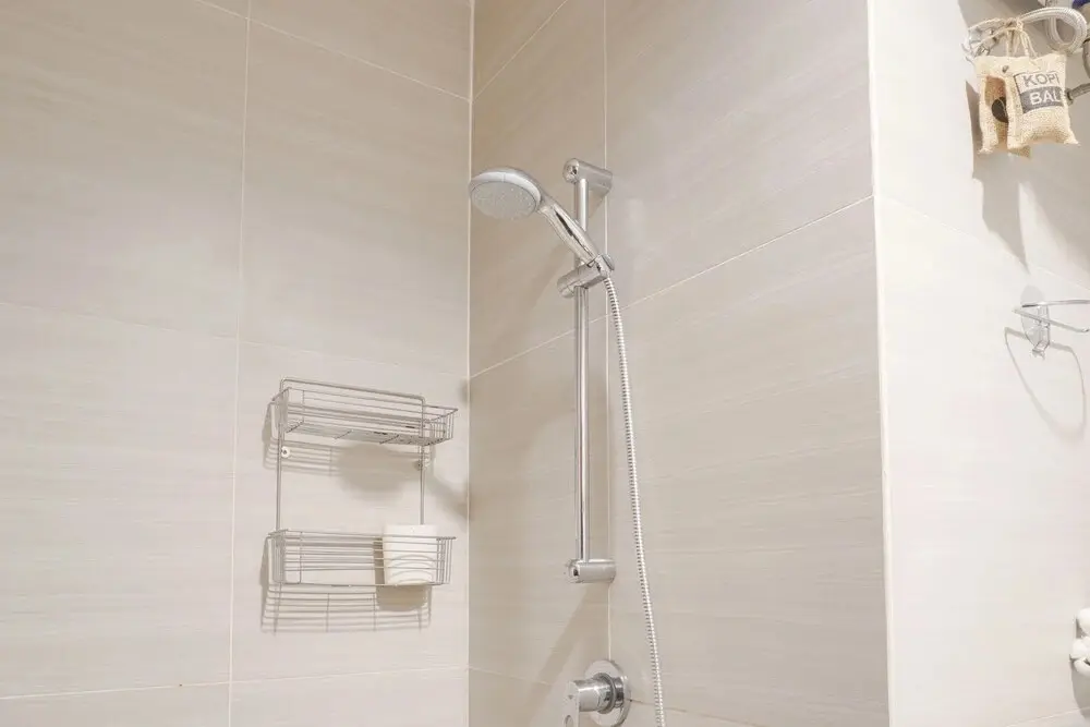 Джакарта: New And Homey Studio At West Vista Apartment