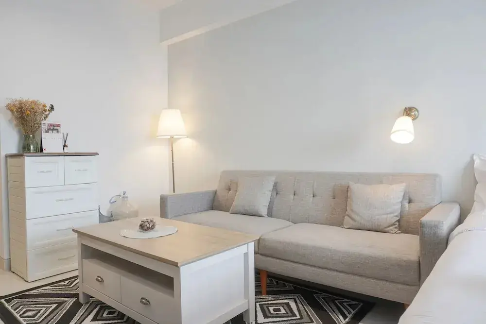 Джакарта: New And Homey Studio At West Vista Apartment