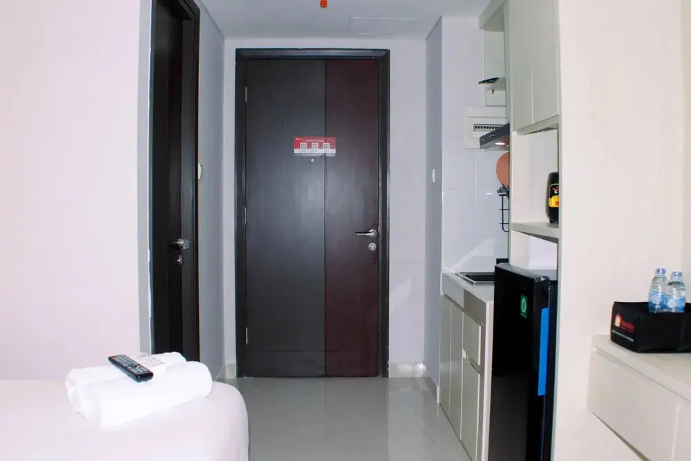 Чикаранг: Simple And Cozy Studio Room At Pollux Chadstone Apartment