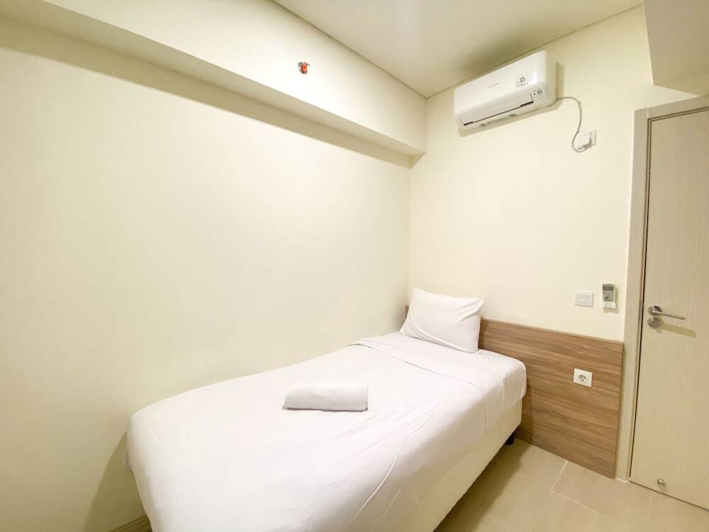 Сибату: Fully Furnished And Homey 3Br At Meikarta Apartment