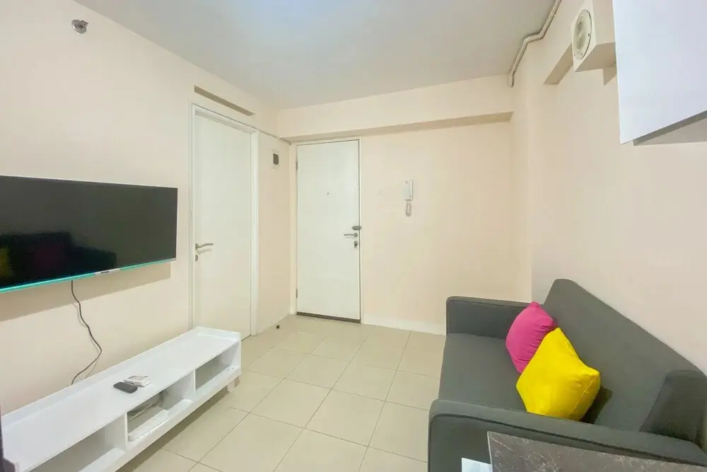 Джакарта: Minimalist And Good Deal 2Br At Bassura City Apartment