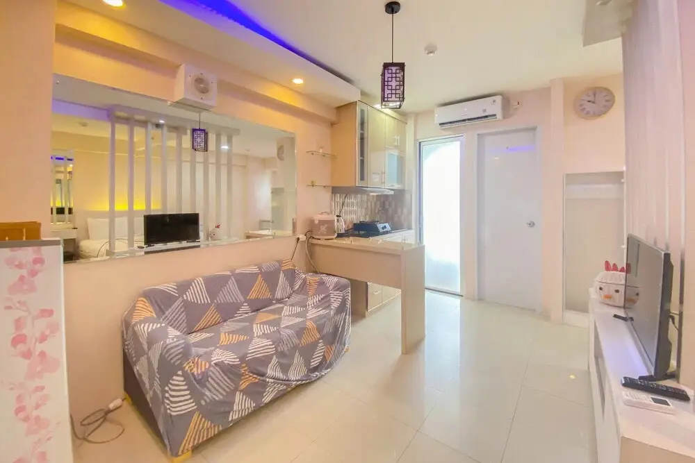 Джакарта: Best Deal And Spacious Studio At Bassura City Apartment
