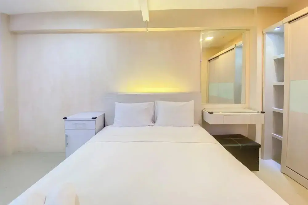 Джакарта: Best Deal And Spacious Studio At Bassura City Apartment