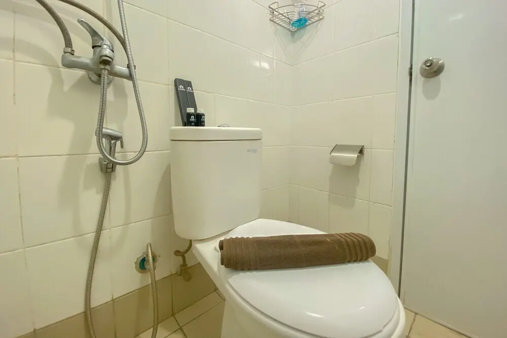 Джакарта: Best Deal And Spacious Studio At Bassura City Apartment
