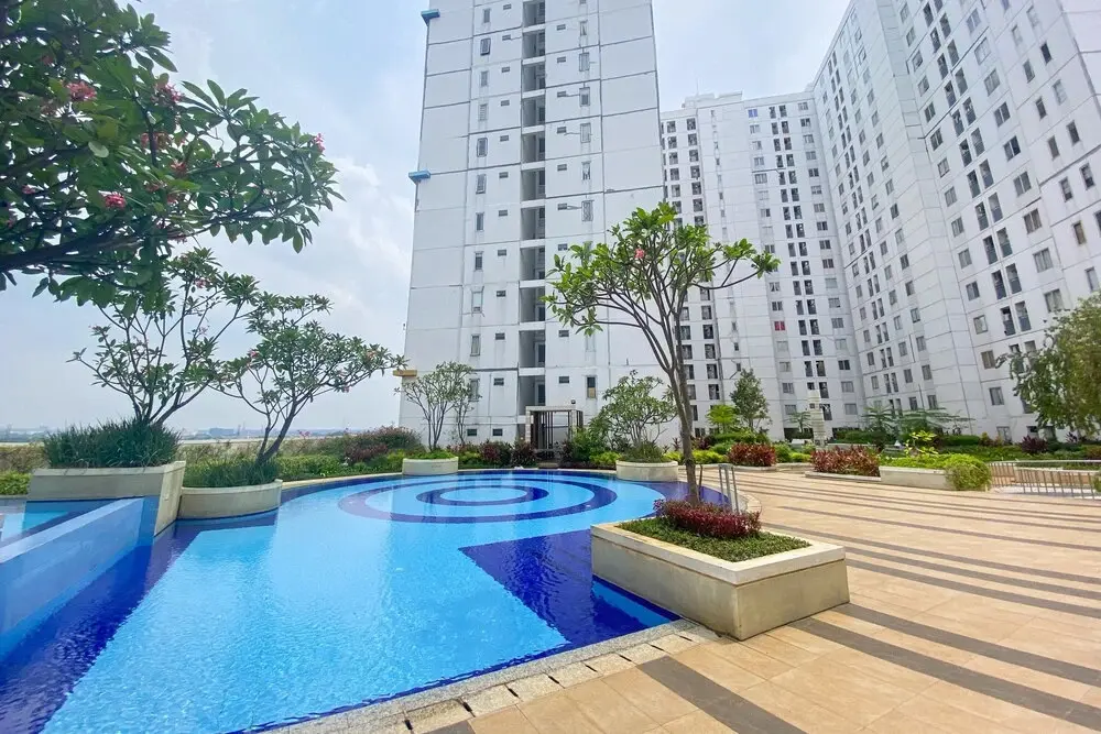 Джакарта: Best Deal And Spacious Studio At Bassura City Apartment