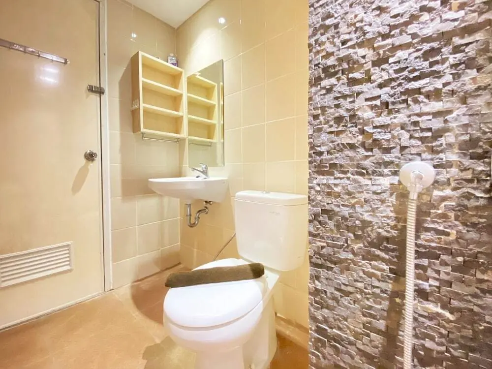 Бандунг: Fancy And Nice 2Br Apartment At Parahyangan Residence