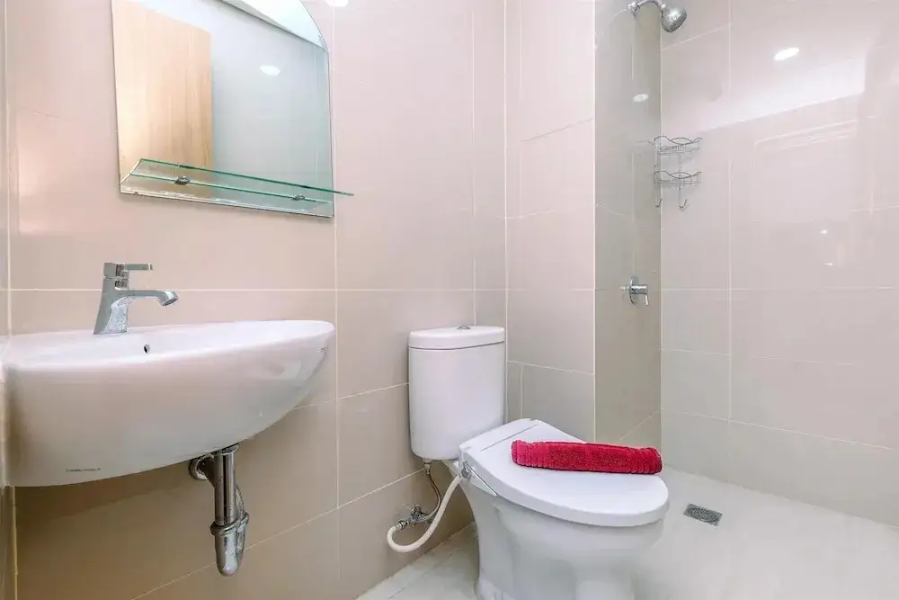 Legok: Elegant Studio Apartment At B Residence Near Aeon Mall