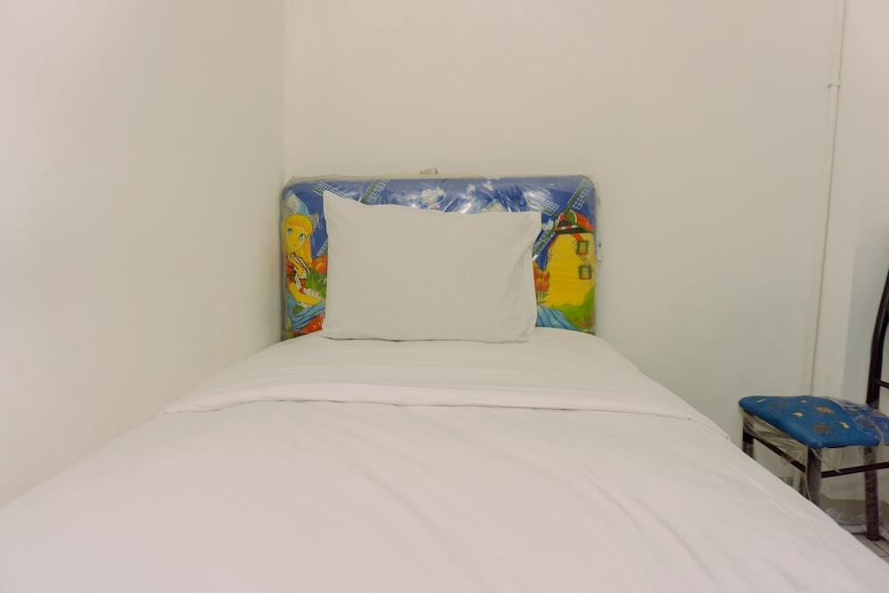 Южный Тангеранг: Restful And Simply 2Br At Sky View Apartment