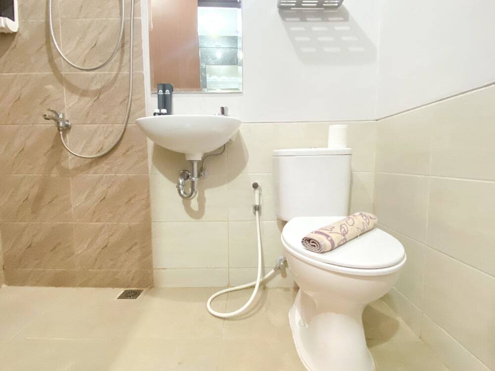 Бекаси: Modern Studio At 12Th Floor Transpark Juanda Bekasi Timur Apartment