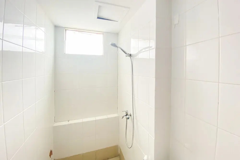 Джакарта: Nice Comfortable 2Br Apartment At Bassura City