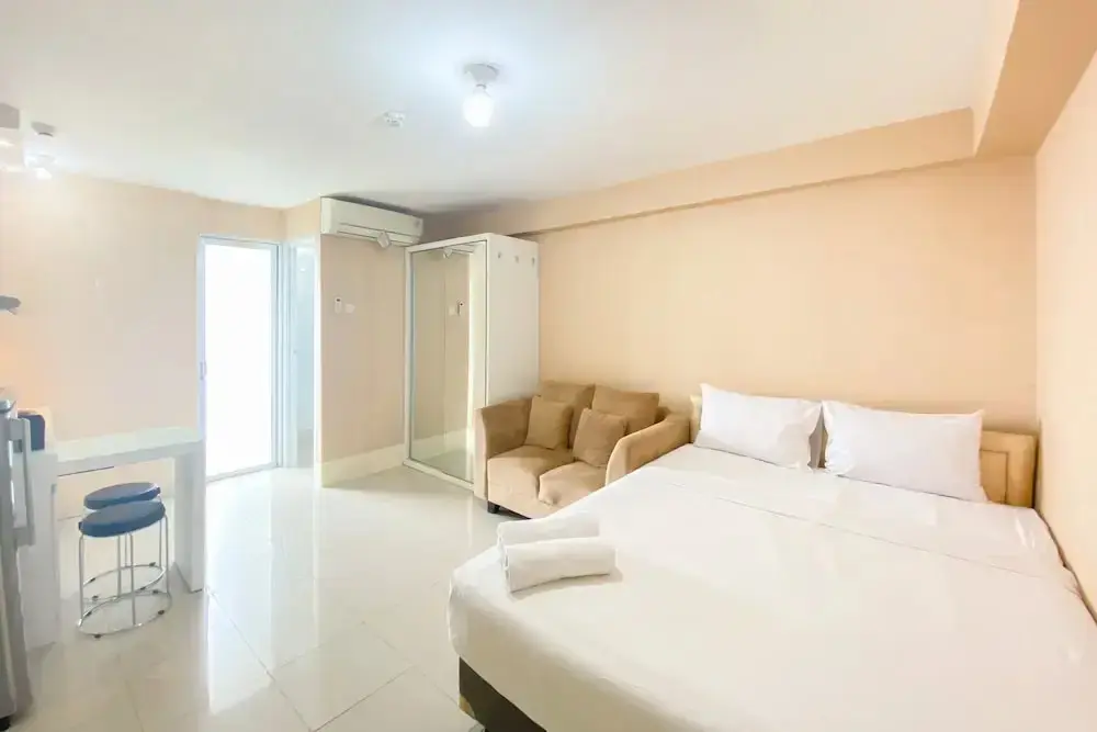 Джакарта: Cozy Studio At 30Th Floor Bassura City Apartment
