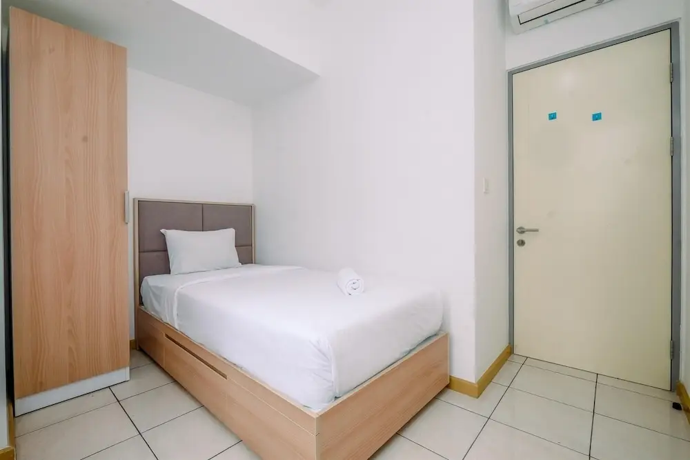 Legok: Spacious And Homey Designed 3Br Apartment At M-Town Residence