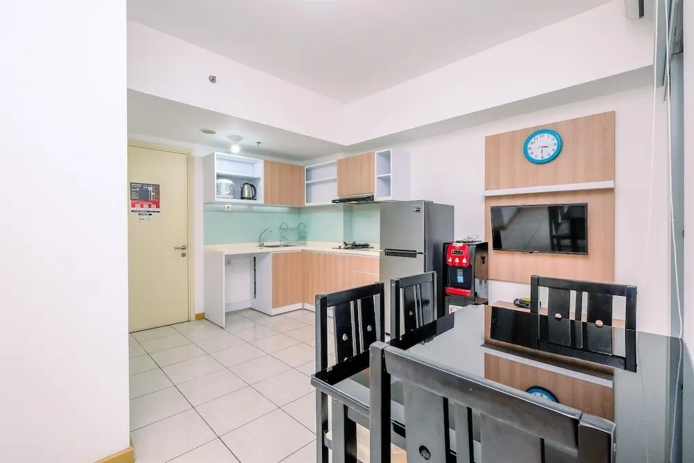 Legok: Spacious And Homey Designed 3Br Apartment At M-Town Residence