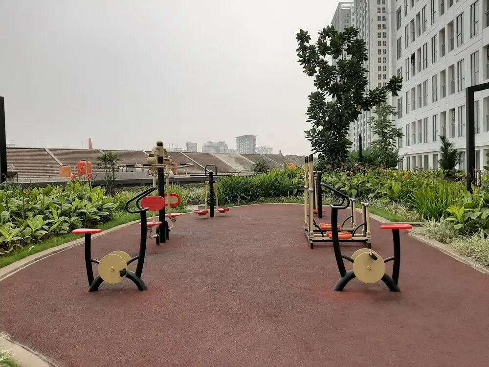 Legok: Spacious And Homey Designed 3Br Apartment At M-Town Residence
