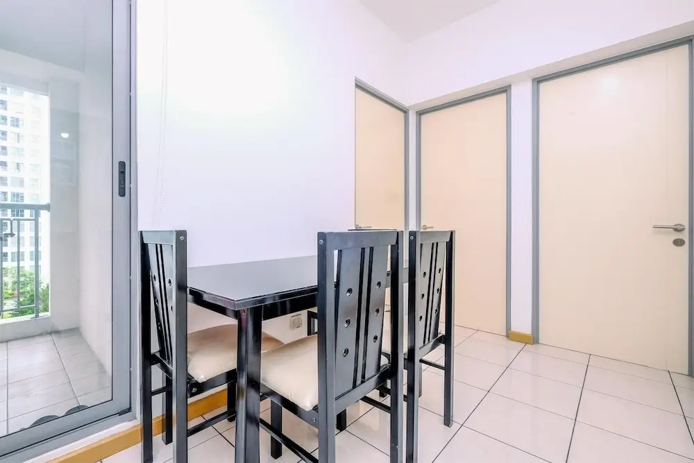 Legok: Spacious And Homey Designed 3Br Apartment At M-Town Residence