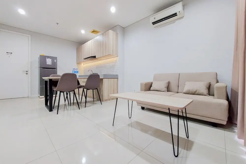 Тангеранг: Furnished 2Br With Extra Bedroom And Balcony At Paddington Heights Apartment
