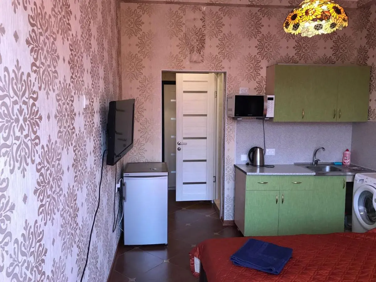 Сочи: Апартаменты на Курортном